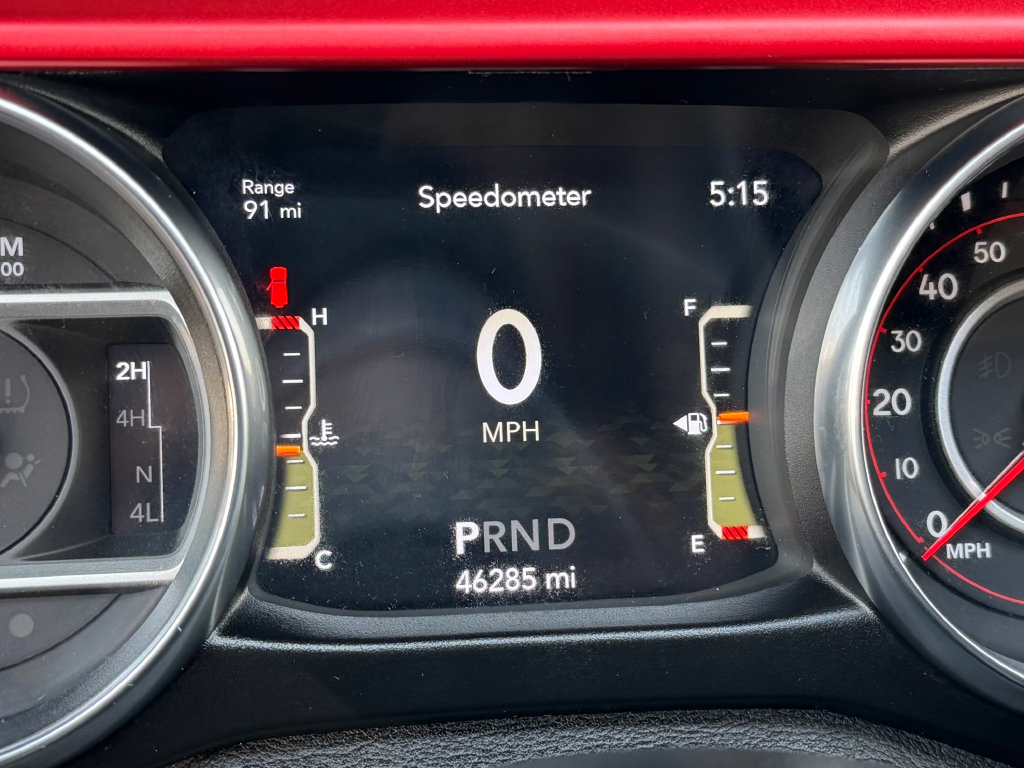 Used 2021 Jeep Wrangler Unlimited Rubicon AWD/4WD image 36