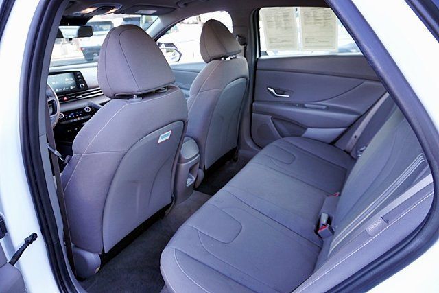 Certified 2026 Hyundai Elantra Sport FWD image 25