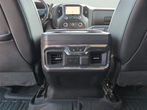 Used 2020 GMC Sierra 2500 Denali w/ Denali Ultimate Package AWD/4WD image 31