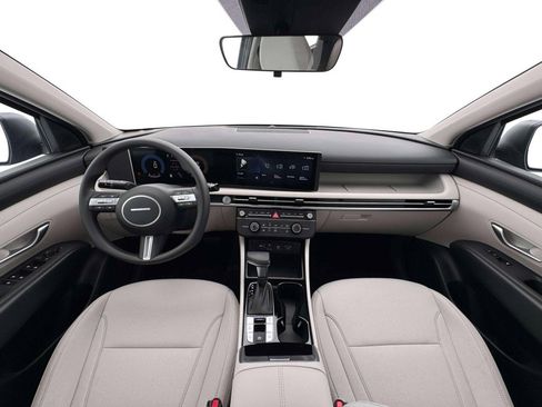 New 2026 Hyundai Tucson SE image 13