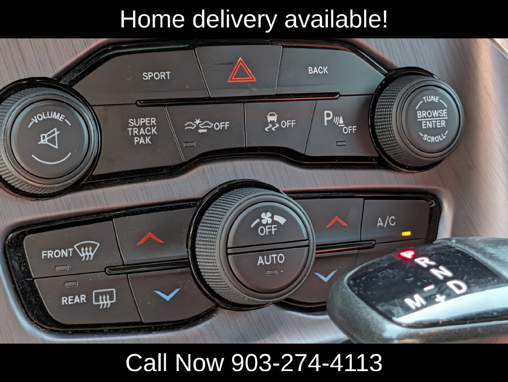 Used 2016 Dodge Challenger R/T Scat Pack RWD image 17