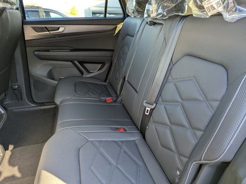 New 2026 Volkswagen Atlas Cross Sport SE image 23