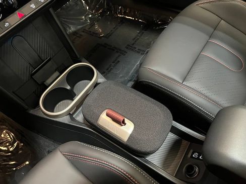 Used 2025 MINI Cooper S FWD image 7