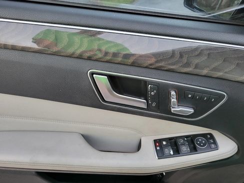 Used 2015 Mercedes-Benz E 350 Sedan image 18