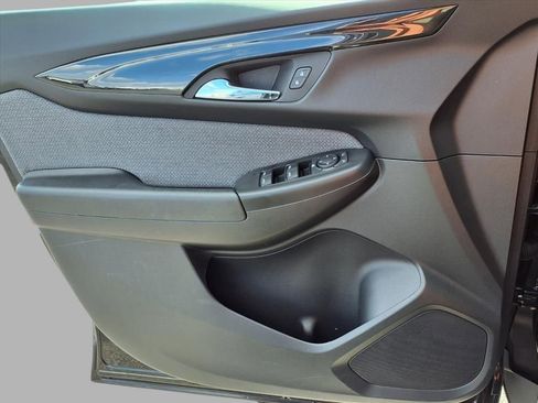 Used 2025 Chevrolet TrailBlazer LT image 16