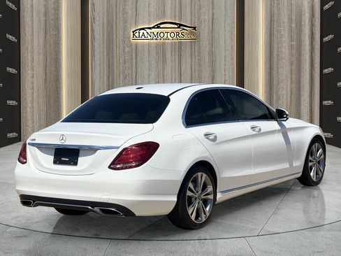 Used 2018 Mercedes-Benz C 300 Sedan image 10