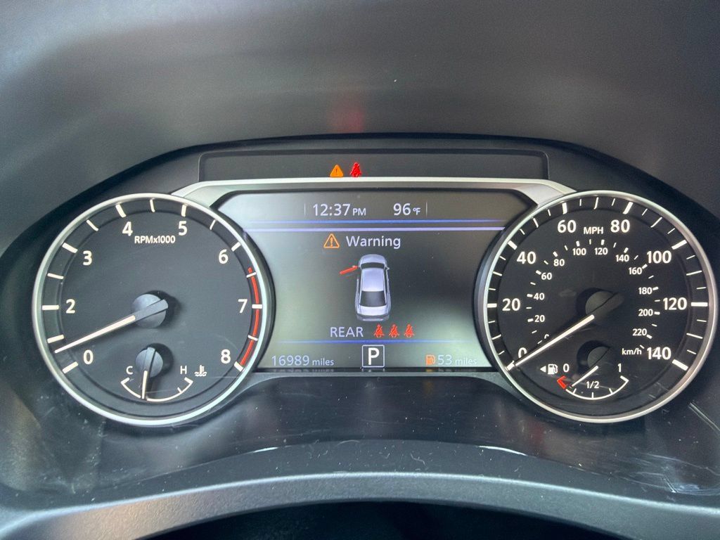Used 2025 Nissan Altima 2.5 SV FWD image 23