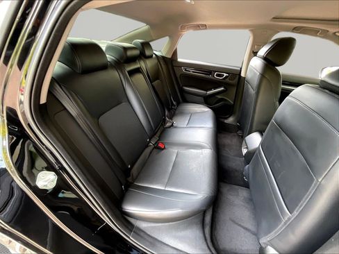 Used 2023 Honda Civic Touring image 24