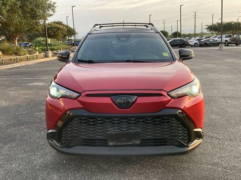 Used 2024 Toyota Corolla Cross AWD Hybrid image 2
