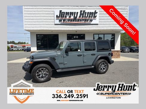 Used 2024 Jeep Wrangler Sport S image 1