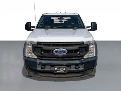 Used 2021 Ford F550 4x4 Crew Cab Super Duty w/ Power Equipment Group image 46