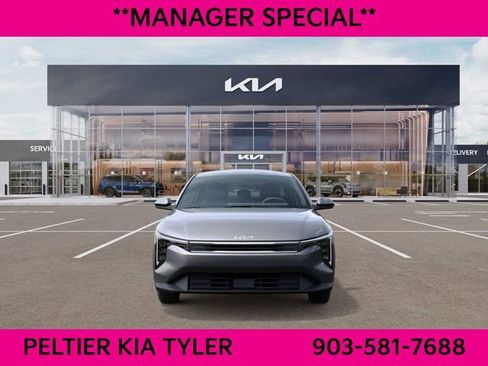 New 2025 Kia K4 LXS image 2