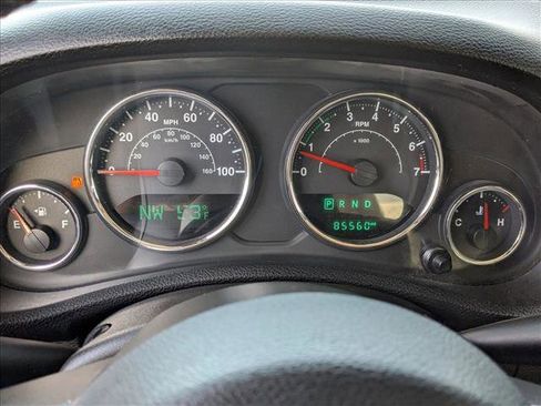 Used 2017 Jeep Wrangler Sahara w/ Connectivity Group image 11