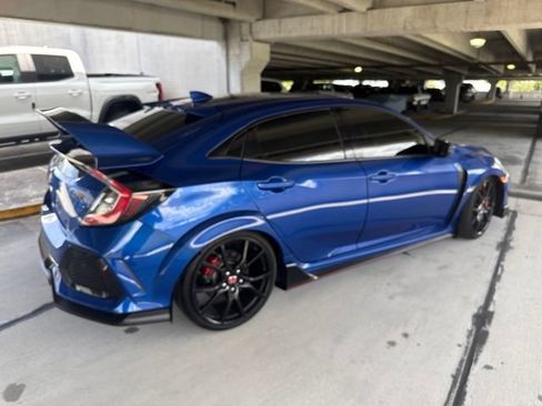 Used 2019 Honda Civic Type R image 17