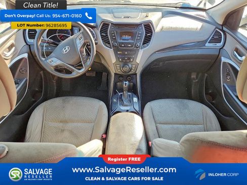 Used 2016 Hyundai Santa Fe SE image 11