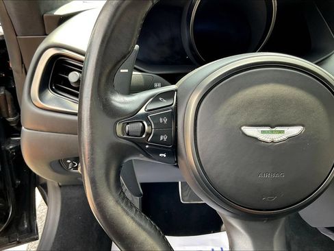Used 2019 Aston Martin V8 Vantage Coupe RWD image 10