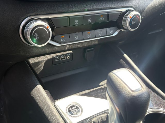 Used 2024 Nissan Altima 2.5 SV FWD image 22