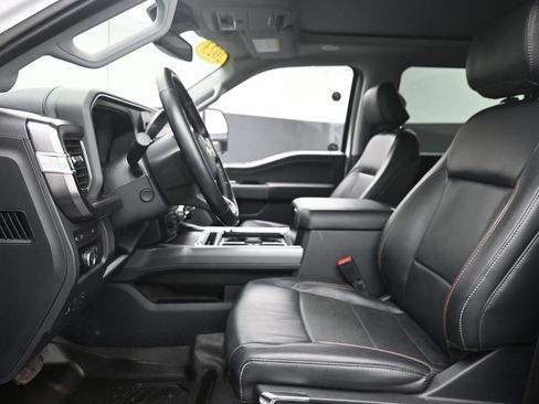 Used 2023 Ford F250 Lariat w/ Lariat Ultimate Package image 13