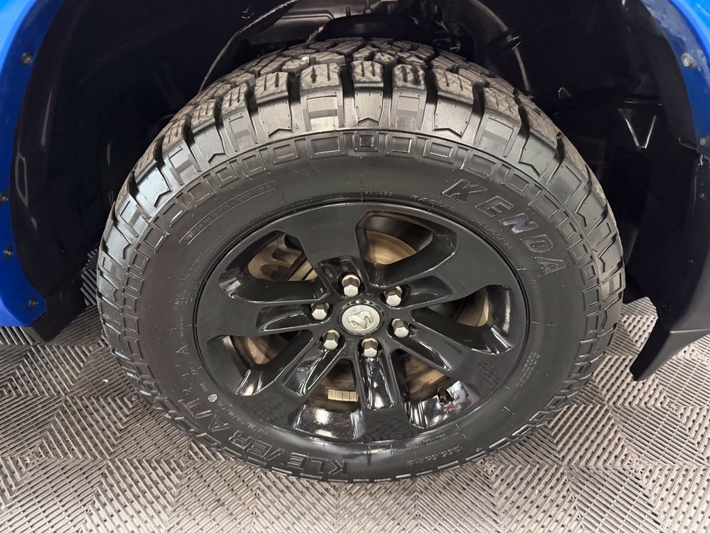 Used 2021 RAM 1500 Laramie AWD/4WD image 18
