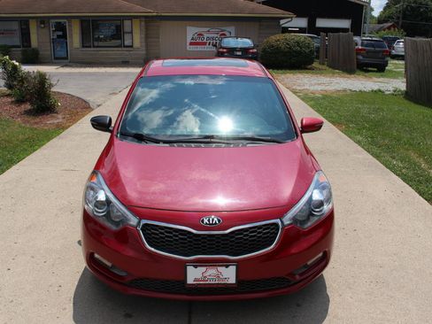 Used 2016 Kia Forte EX w/ EX Premium Package FWD image 4
