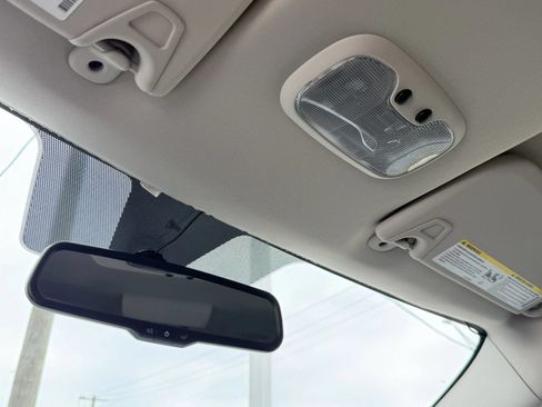 Used 2016 Dodge Journey SE w/ Flexible Seating Group FWD image 19