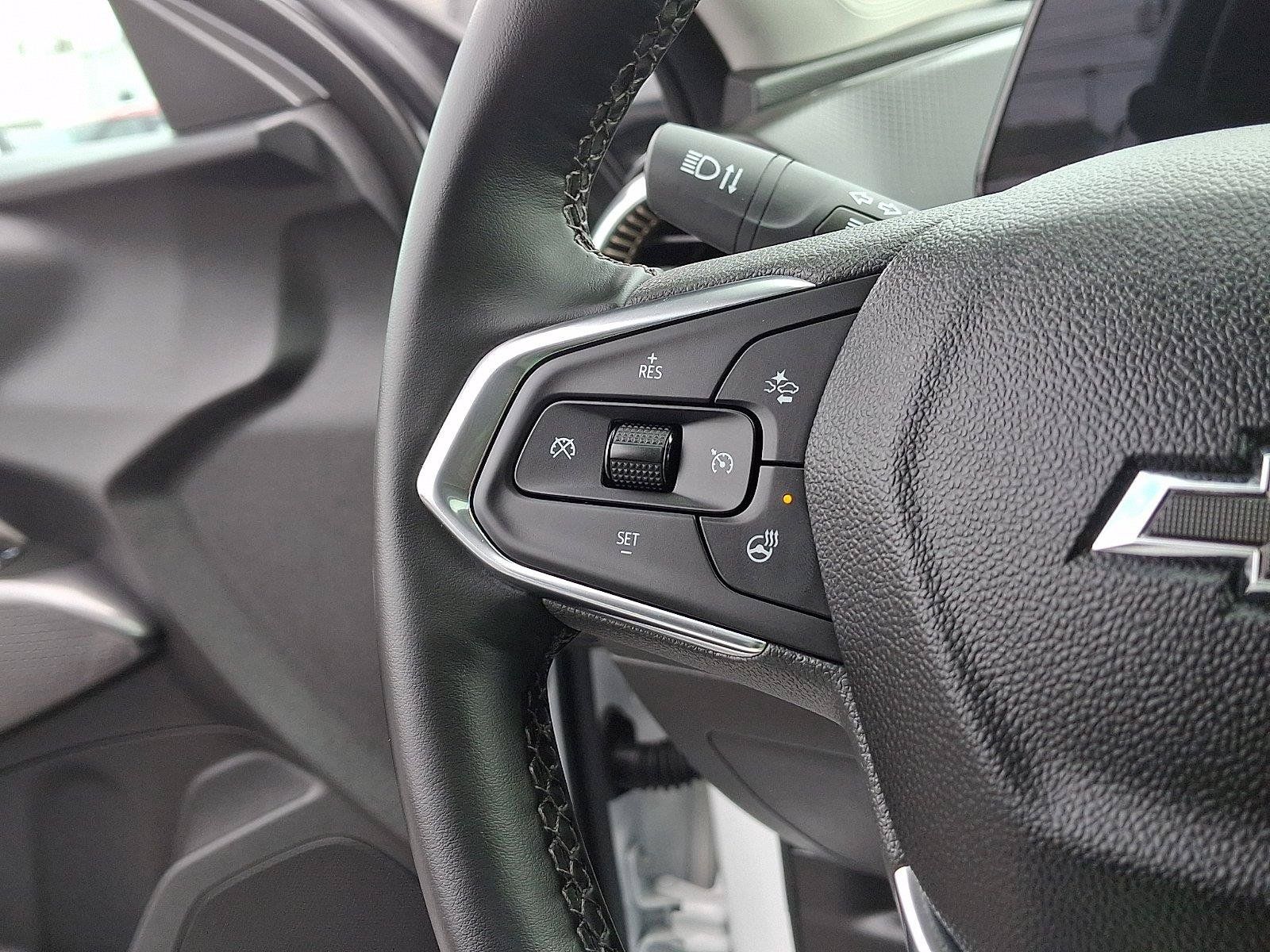 Used 2025 Chevrolet Trax ACTIV w/ Sunroof Package FWD image 22