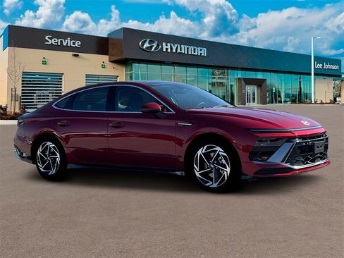 New 2025 Hyundai Sonata SEL image 10