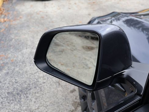 Used 2023 Tesla Model Y Long Range image 40