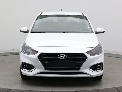 Used 2022 Hyundai Accent SEL FWD image 2