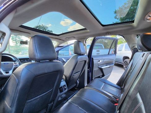 Used 2011 Ford Edge SEL w/ 202A Rapid Spec Order Code image 29