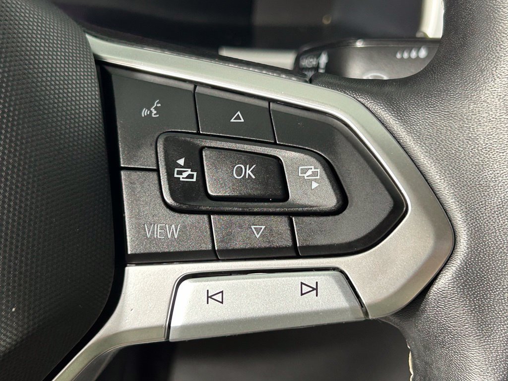 Used 2023 Volkswagen Atlas SE w/ Panoramic Sunroof Package AWD/4WD image 29