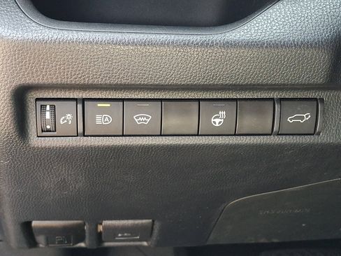 Certified 2023 Toyota RAV4 XLE Premium AWD/4WD image 27