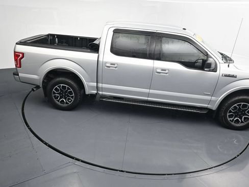Used 2017 Ford F150 XLT w/ Equipment Group 302A Luxury AWD/4WD image 28