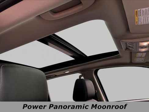 Certified 2021 Nissan Titan SL w/ Moonroof Package AWD/4WD image 28