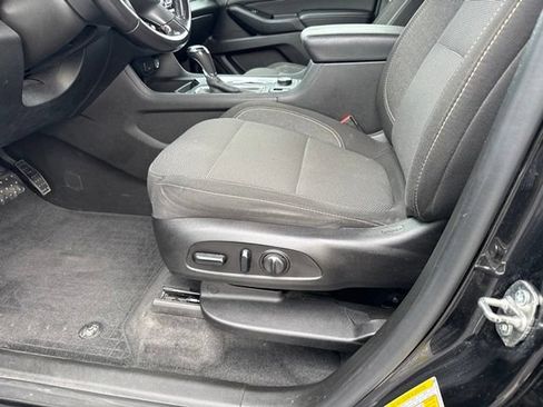 Used 2019 Chevrolet Traverse LT AWD/4WD image 15