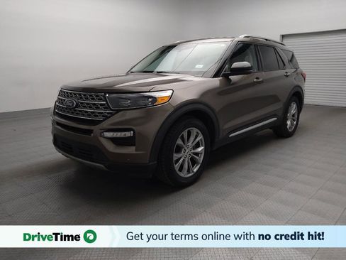 Used 2021 Ford Explorer Limited image 1