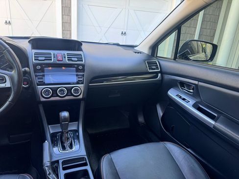 Used 2017 Subaru Crosstrek 2.0i Limited AWD/4WD image 16