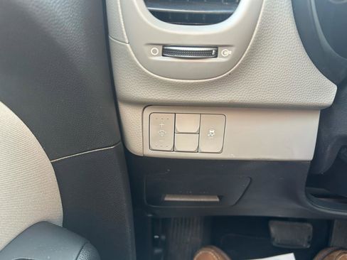 Used 2019 Kia Soul image 22