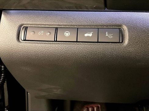 New 2026 Nissan Pathfinder Platinum image 29