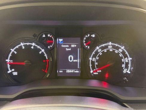 Used 2023 Toyota 4Runner 40th Anniversary SE AWD/4WD image 19