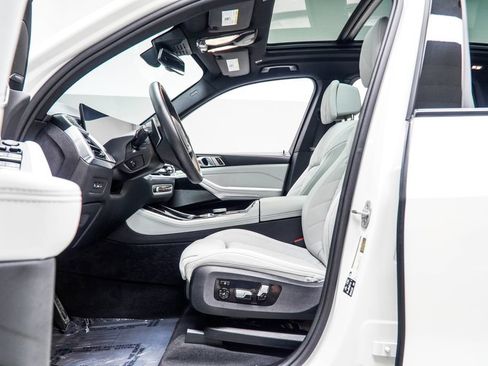 Used 2026 BMW X5 xDrive40i AWD/4WD image 46