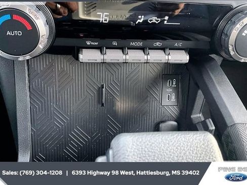 Used 2025 Toyota Tacoma TRD Sport image 23