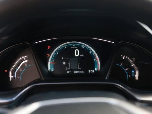 Used 2018 Honda Civic EX image 34