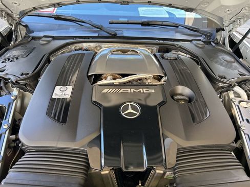 Used 2022 Mercedes-Benz SL 63 AMG 4MATIC image 17