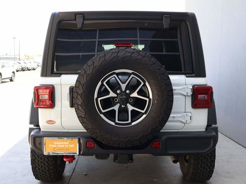 Used 2025 Jeep Wrangler Unlimited Rubicon w/ Safety Group image 4