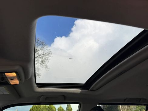 Used 2016 Toyota 4Runner Limited image 30