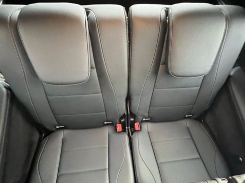 Certified 2022 Mercedes-Benz GLS 450 4MATIC image 33