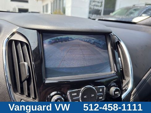 Used 2018 Chevrolet Cruze Premier FWD image 15