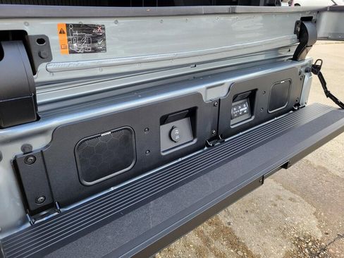 New 2026 GMC Sierra 1500 Denali Ultimate image 9