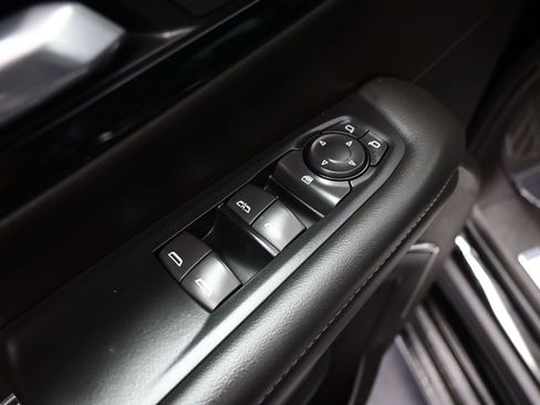 Used 2025 Chevrolet Tahoe LT AWD/4WD image 14